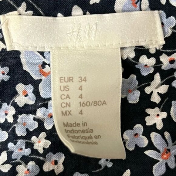 H&M Floral 3/4 Open Sleeve Mini Dress Dark & Light Blue Size 4 - Picture 5 of 5